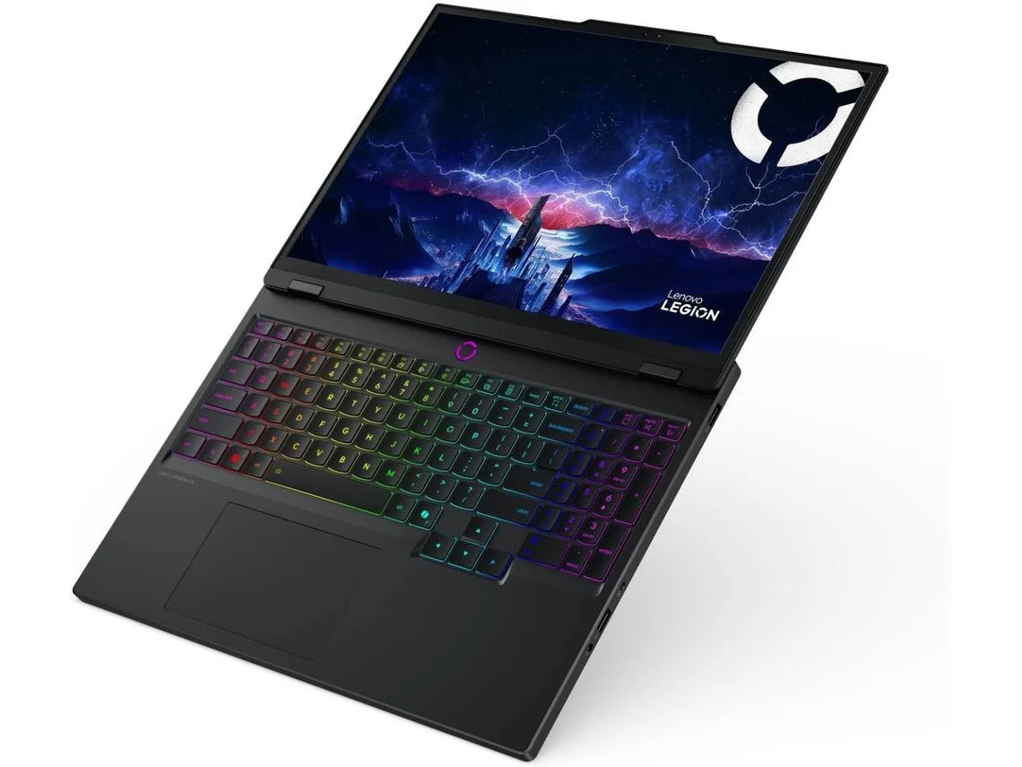Portátil Gaming LENOVO Legion 5 15.1" (Intel Core i7-13650HX - 32GB RAM - 1TB SSD - NVIDIA GeForce RTX 5060)